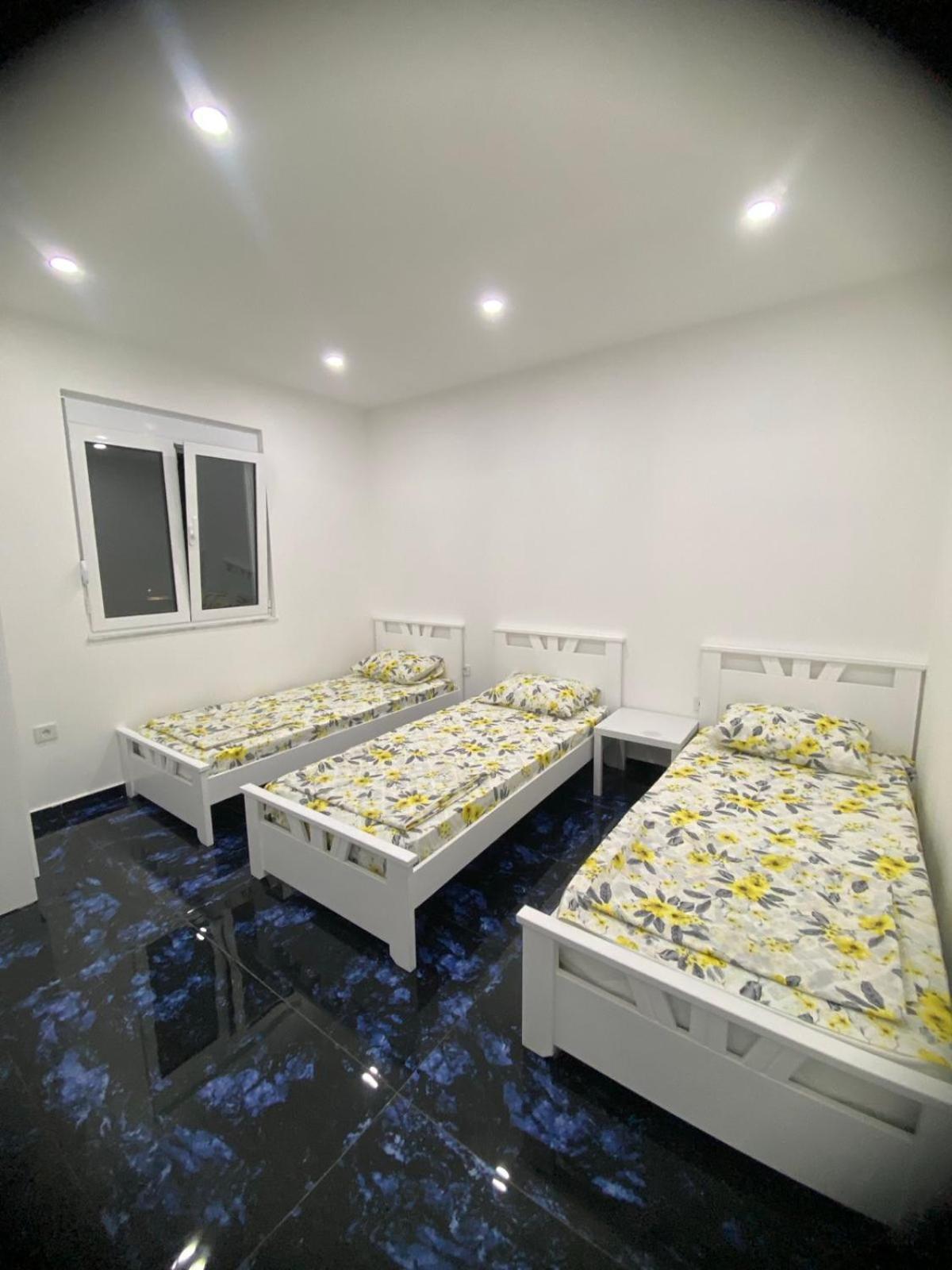 Montebello Inn Apartments Ulcinj Buitenkant foto